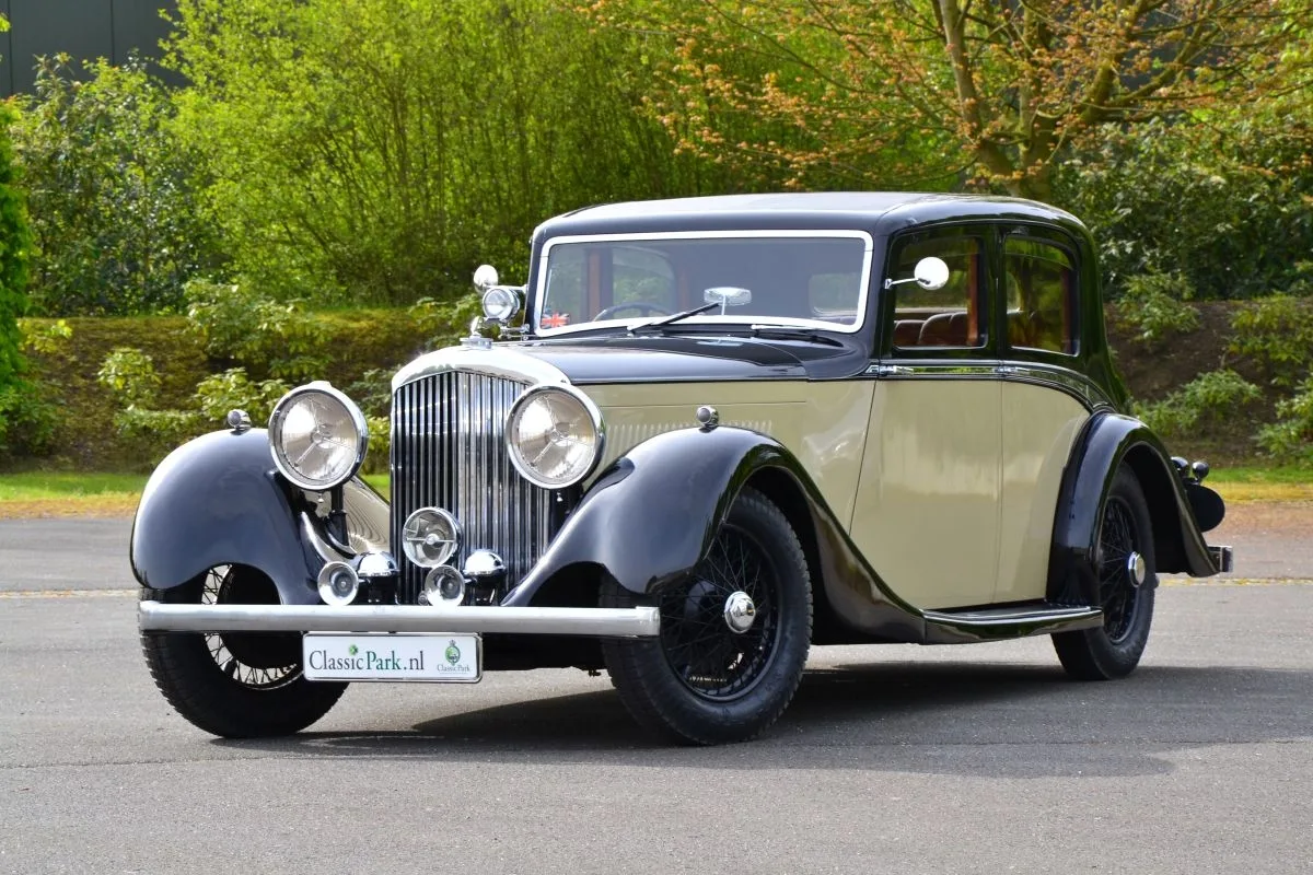 Bentley 3½ Litre (1937) — foto 1