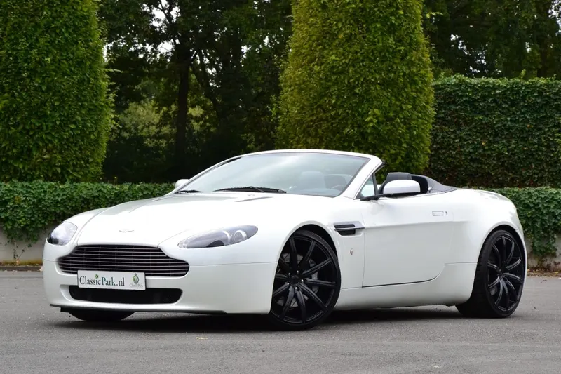 Aston Martin V8 Vantage (2007)