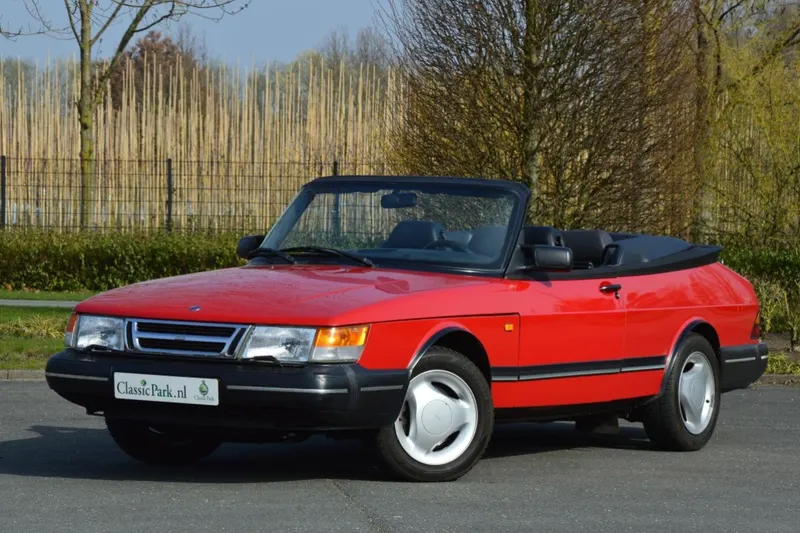 Saab 900 (1993)