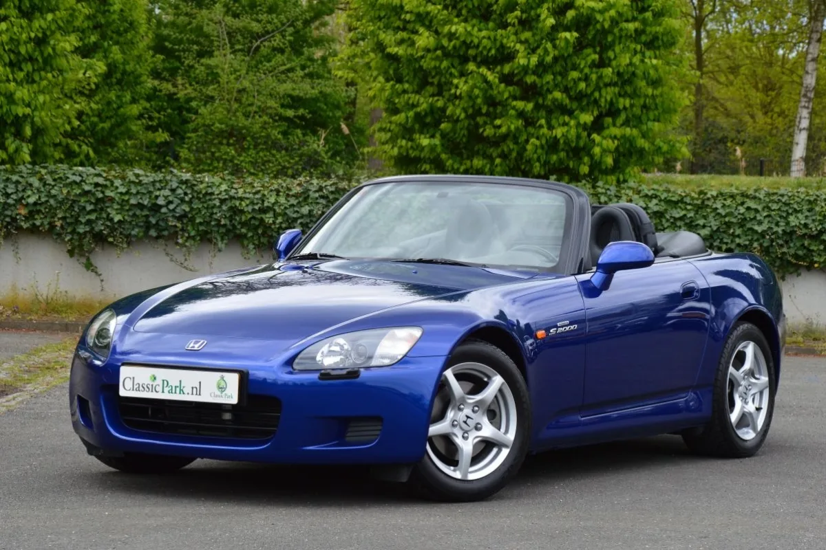 Honda S2000 (2000) — foto 1