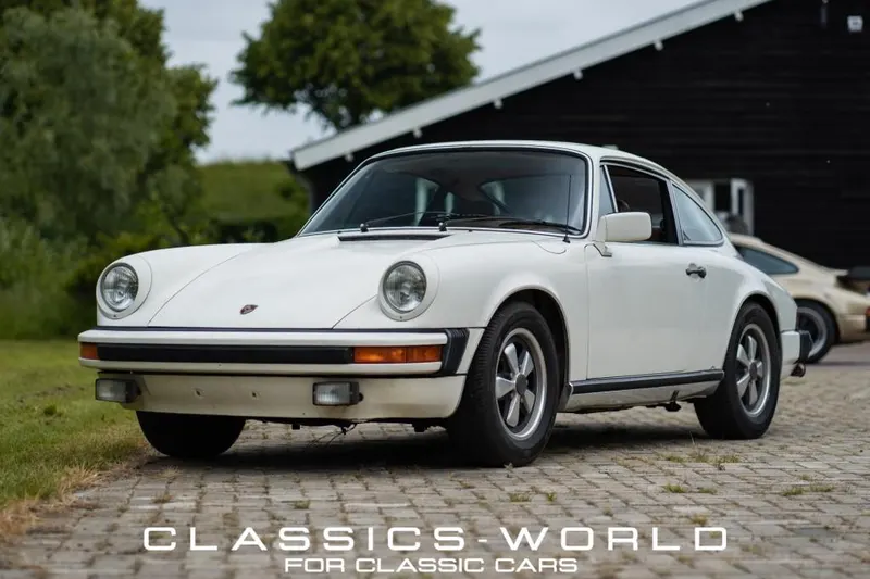 Porsche 911 (1976)