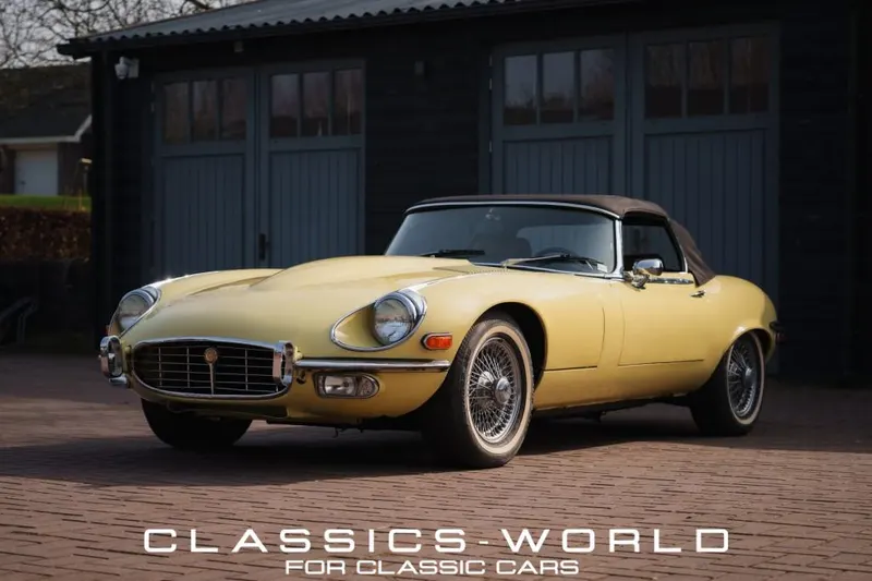 Jaguar E-Type (1975)