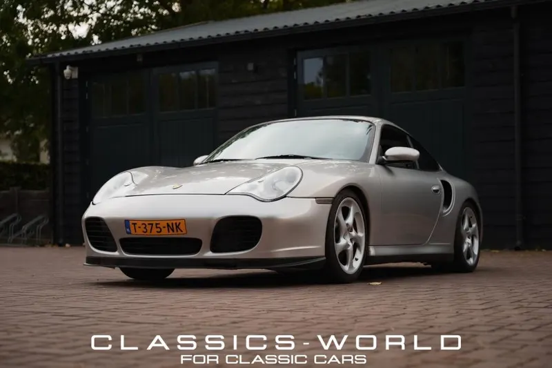 Porsche 911 (2000)