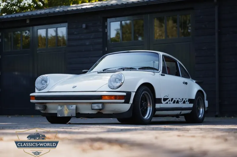 Porsche 911 (2015)