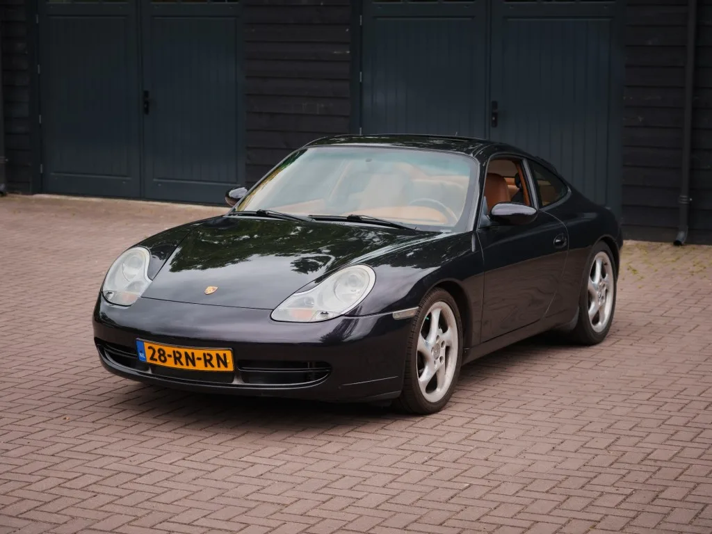 Porsche 911 (2000) — foto 1