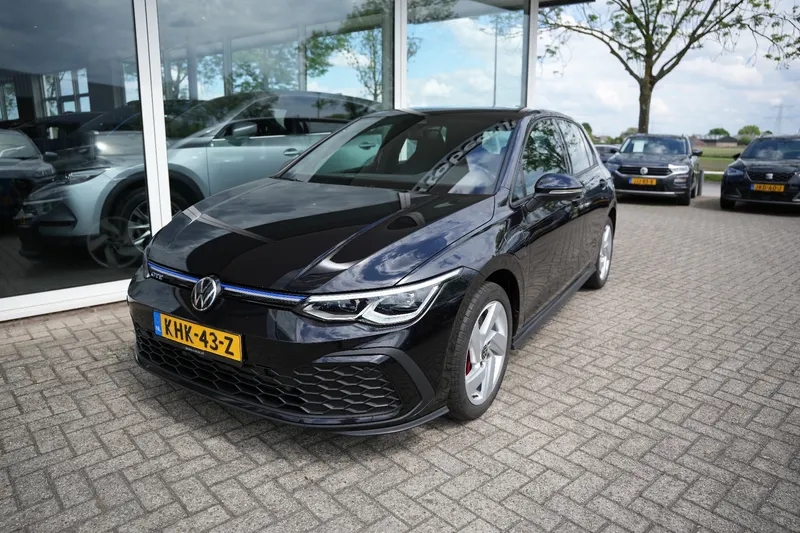 Volkswagen Golf (2022)