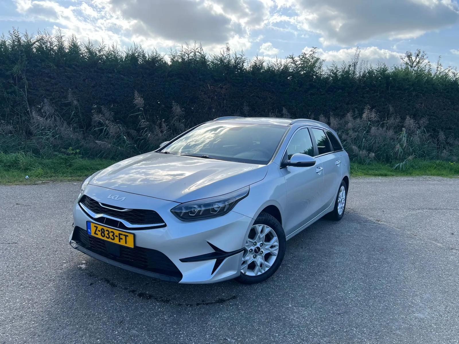 Kia Ceed (2024) — foto 1