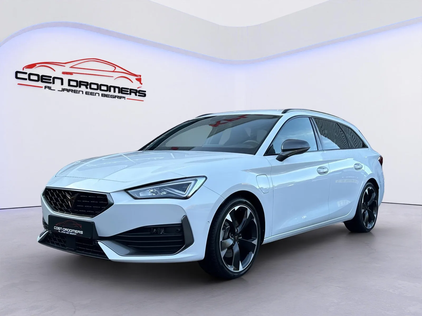 CUPRA Leon Sportstourer (2023) — foto 1