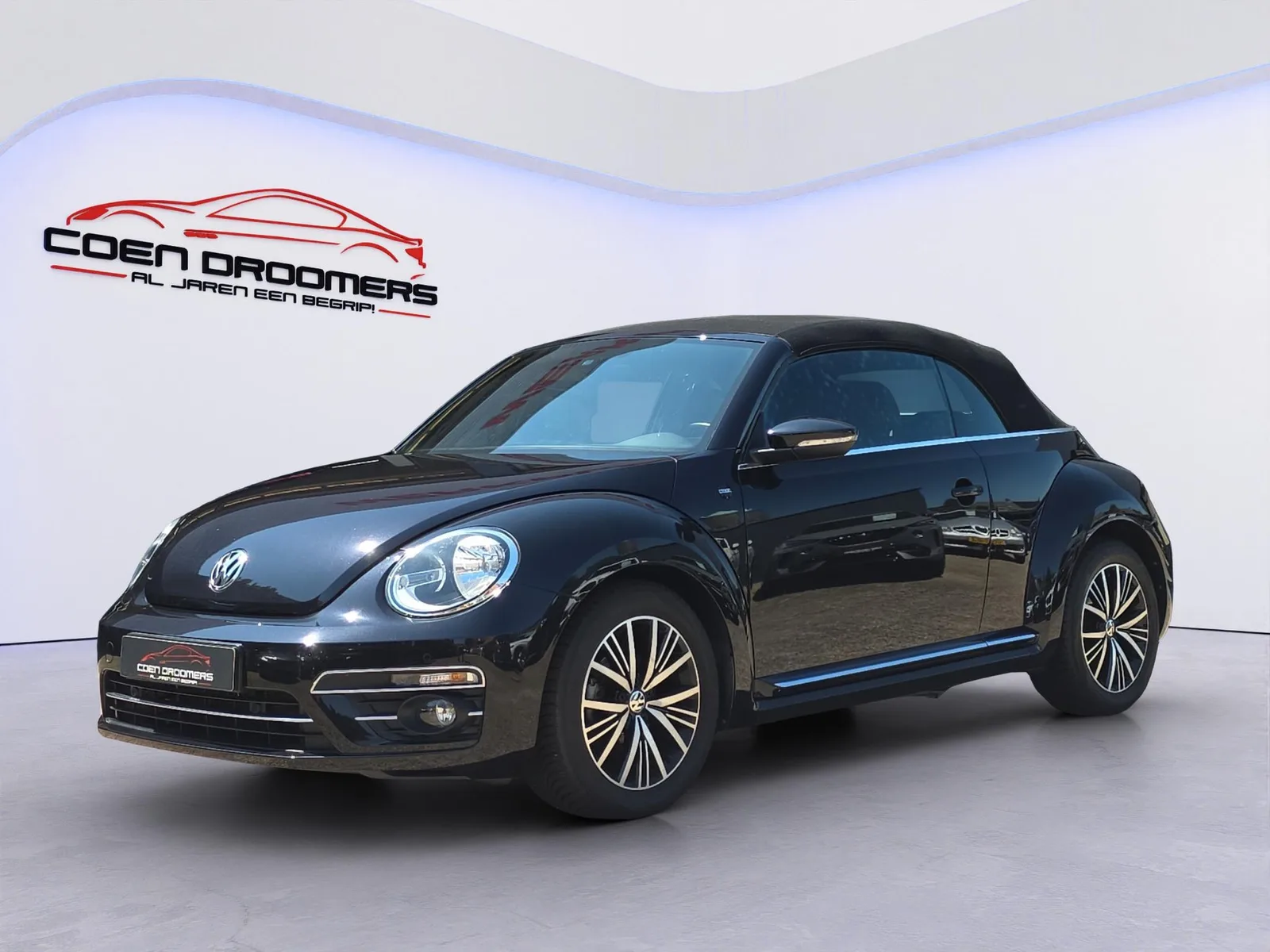 Volkswagen Beetle (2017) — foto 1