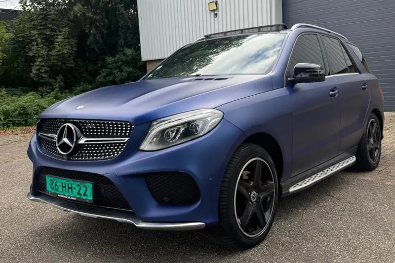 Mercedes-Benz GLE (2016)