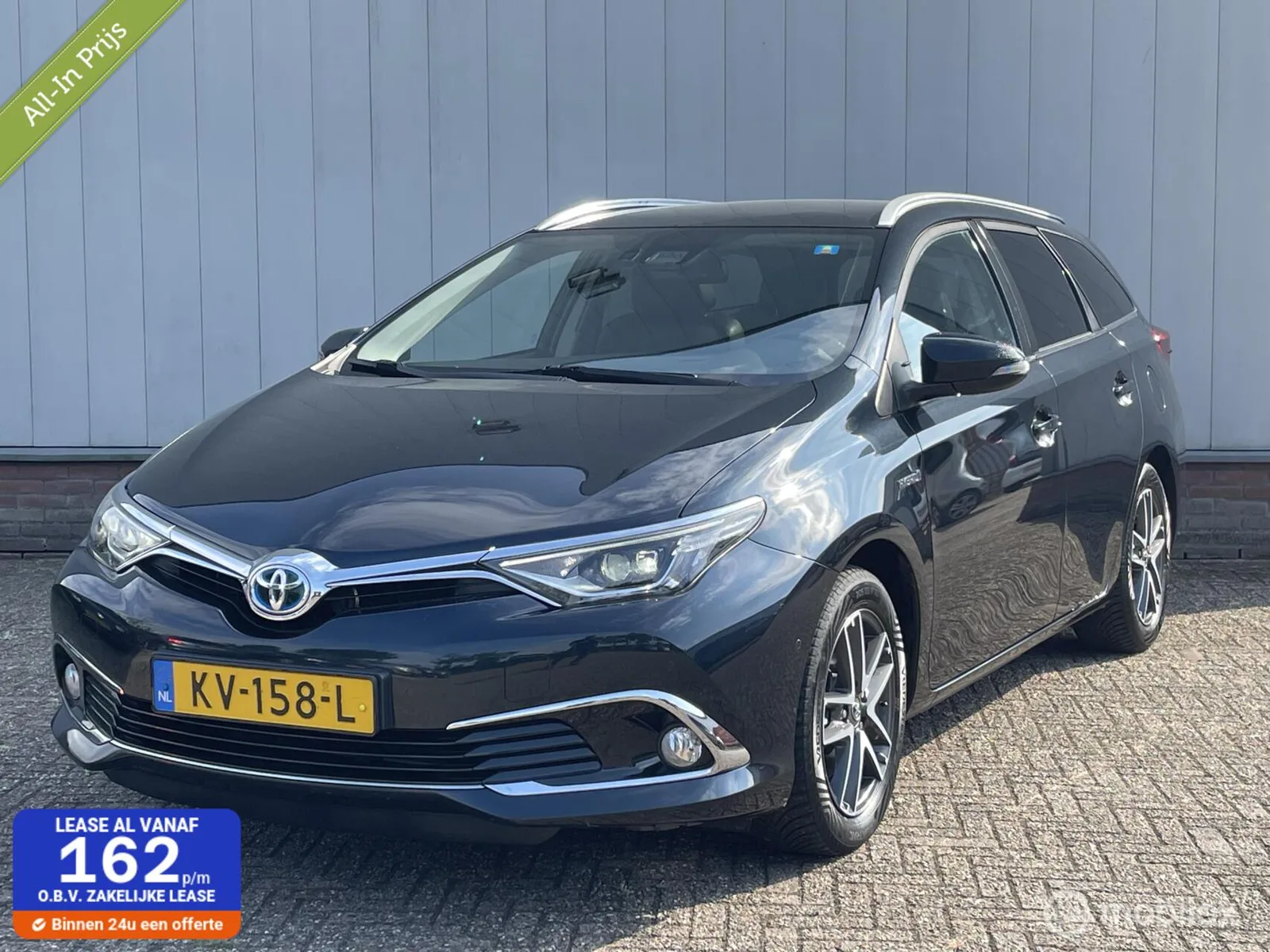 Toyota Auris (2016) — foto 1