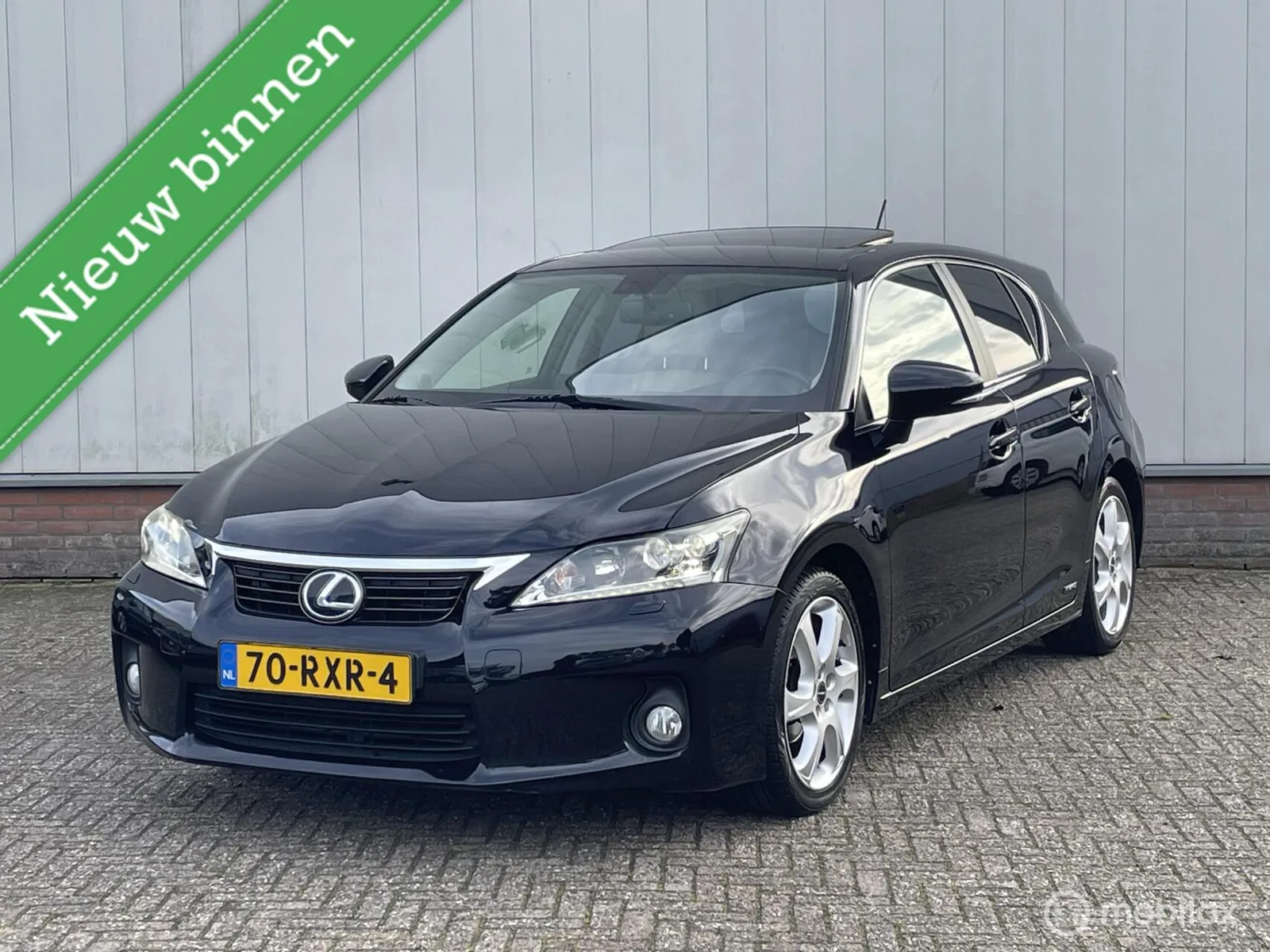 Lexus CT (2011) — foto 1