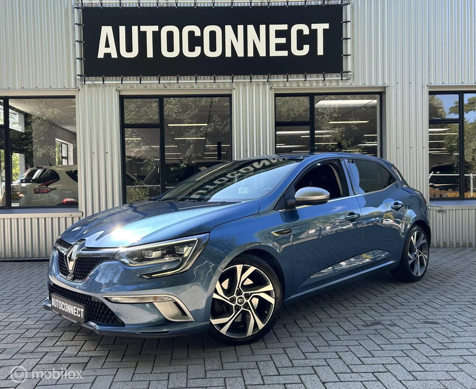 Renault Mégane (2018) — foto 1