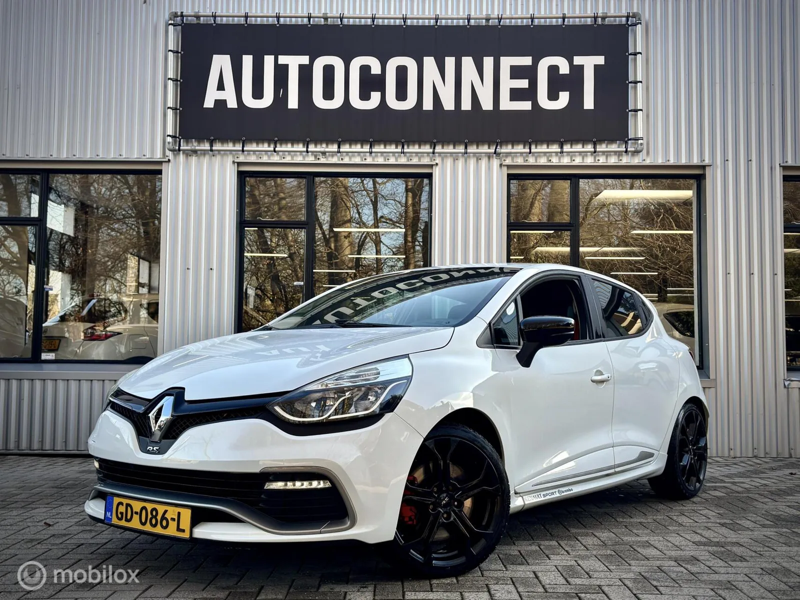 Renault Clio (2015) — foto 1