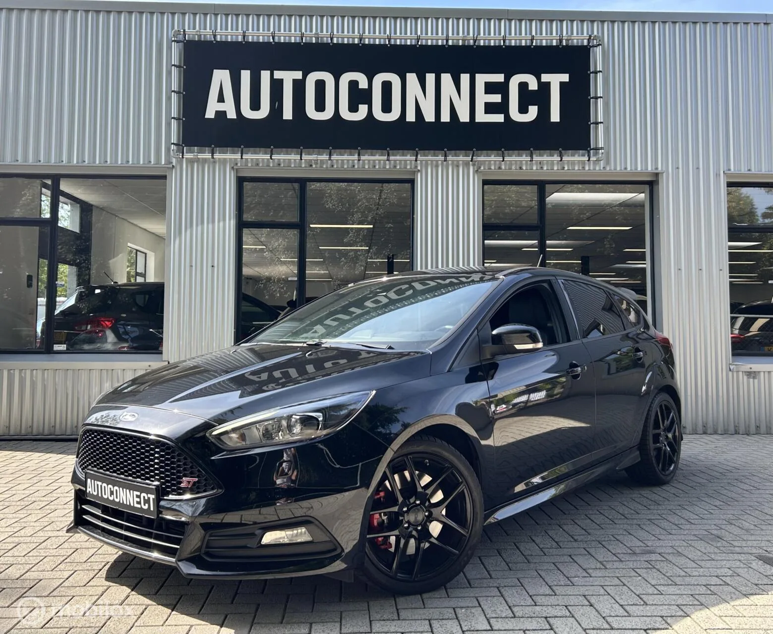 Ford Focus (2018) — foto 1