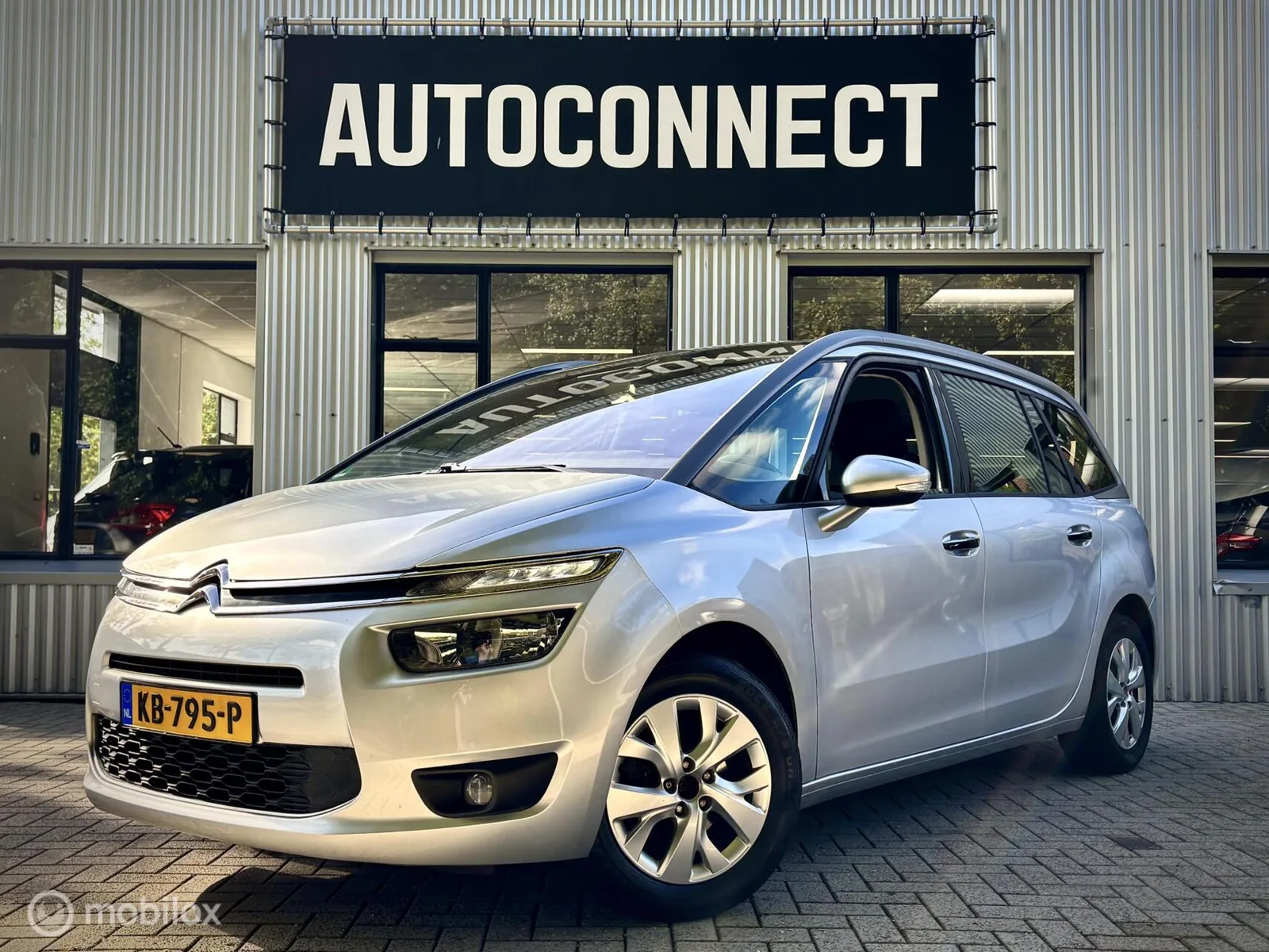 Citroën Grand C4 Picasso (2015) — foto 1