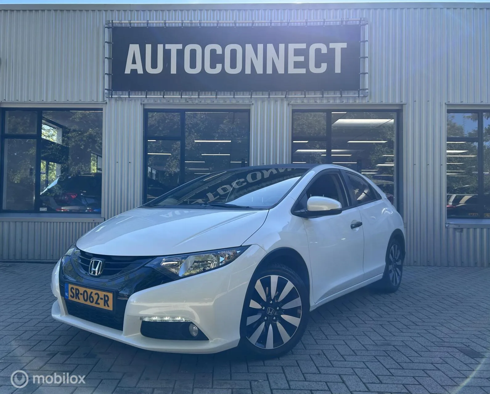 Honda Civic (2014) — foto 1