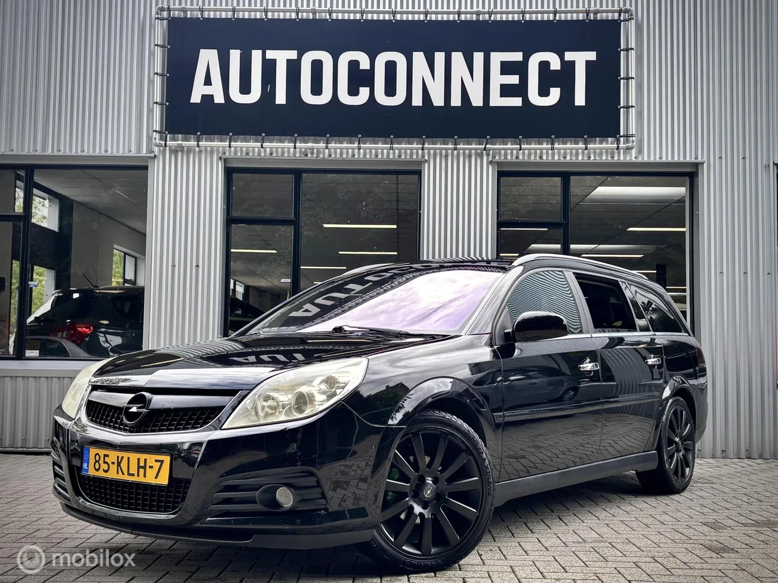 Opel Vectra (2010) — foto 1
