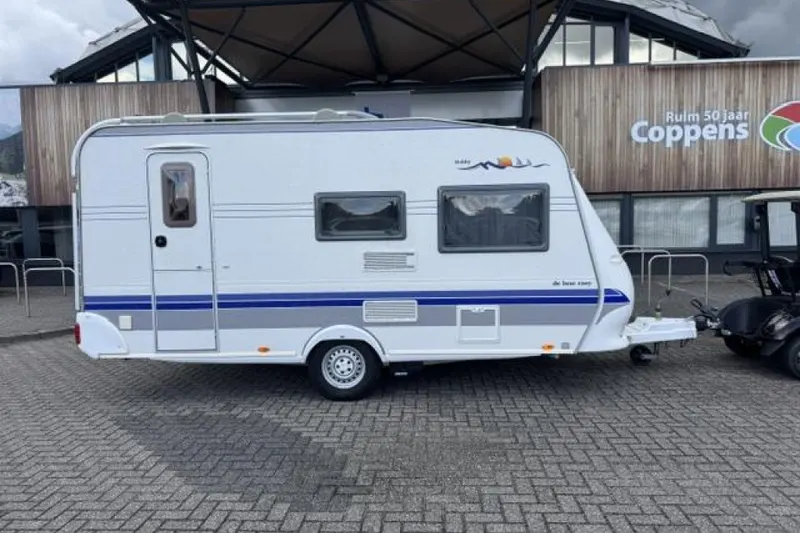Hobby De Luxe Easy (2006)