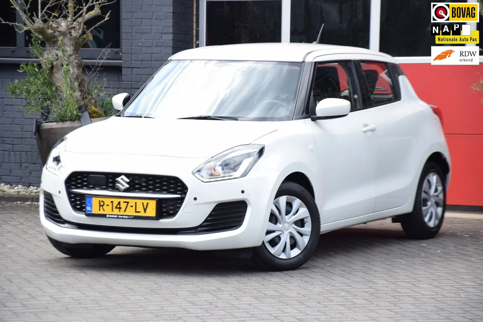 Suzuki Swift (2022) — foto 1
