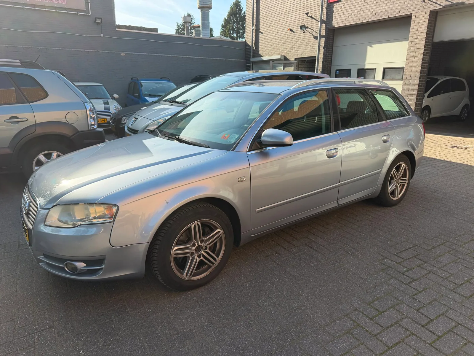 Audi A4 (2005) — foto 1