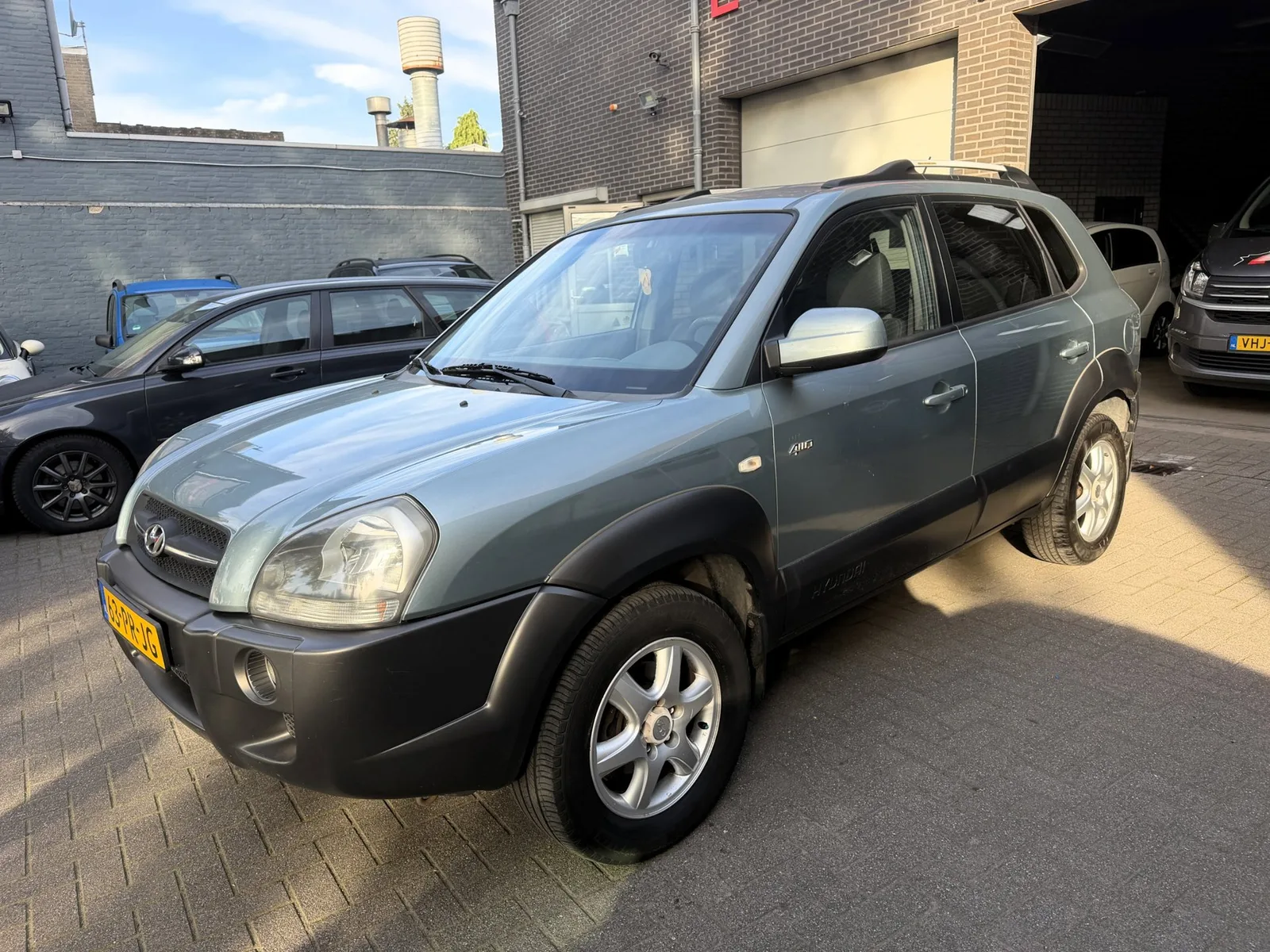 Hyundai Tucson (2004) — foto 1