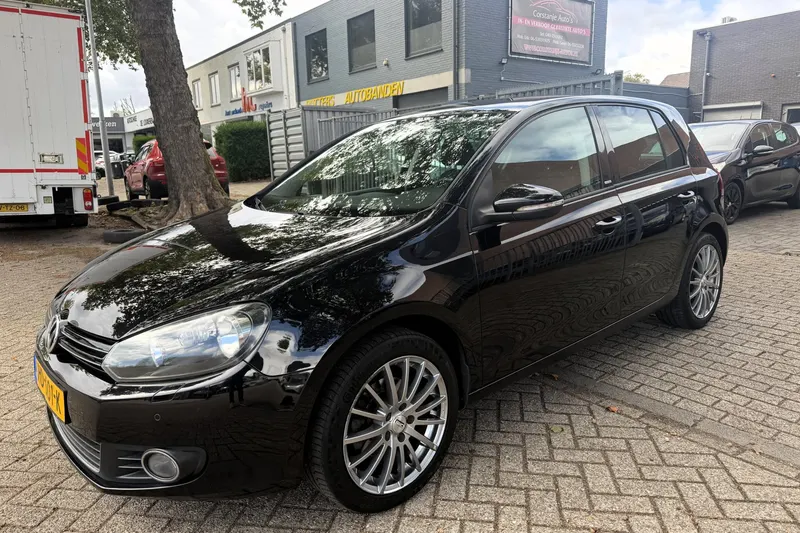 Volkswagen Golf (2012)