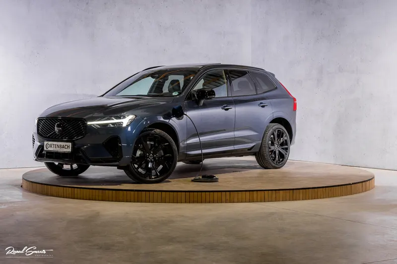 Volvo XC60 (2025)