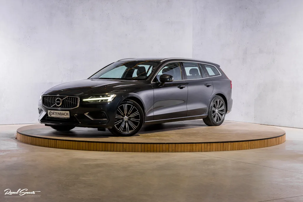Volvo V60 (2018) — foto 1