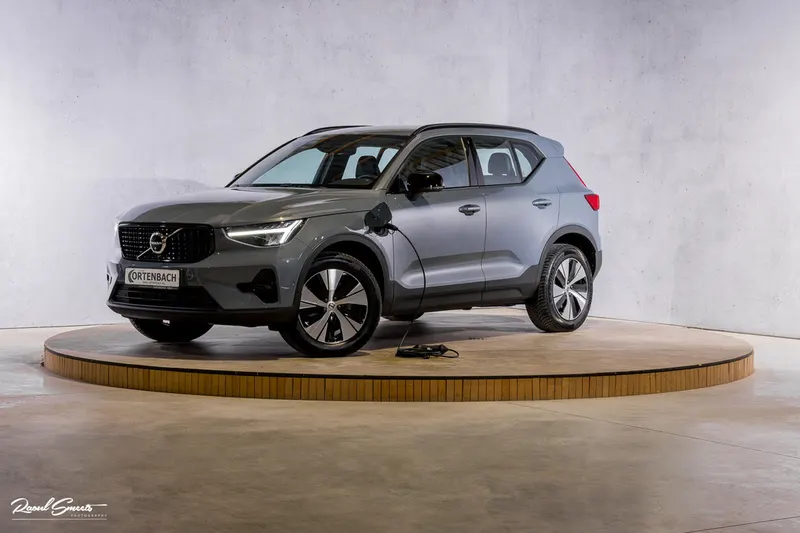 Volvo XC40 (2022)