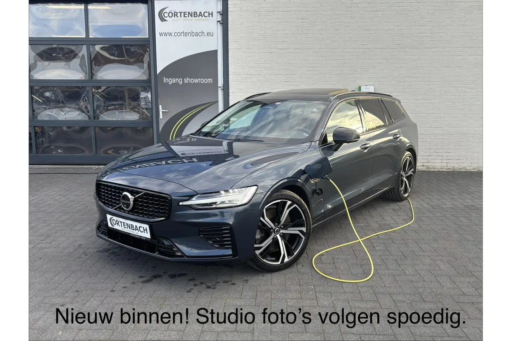Volvo V60 (2024) — foto 1