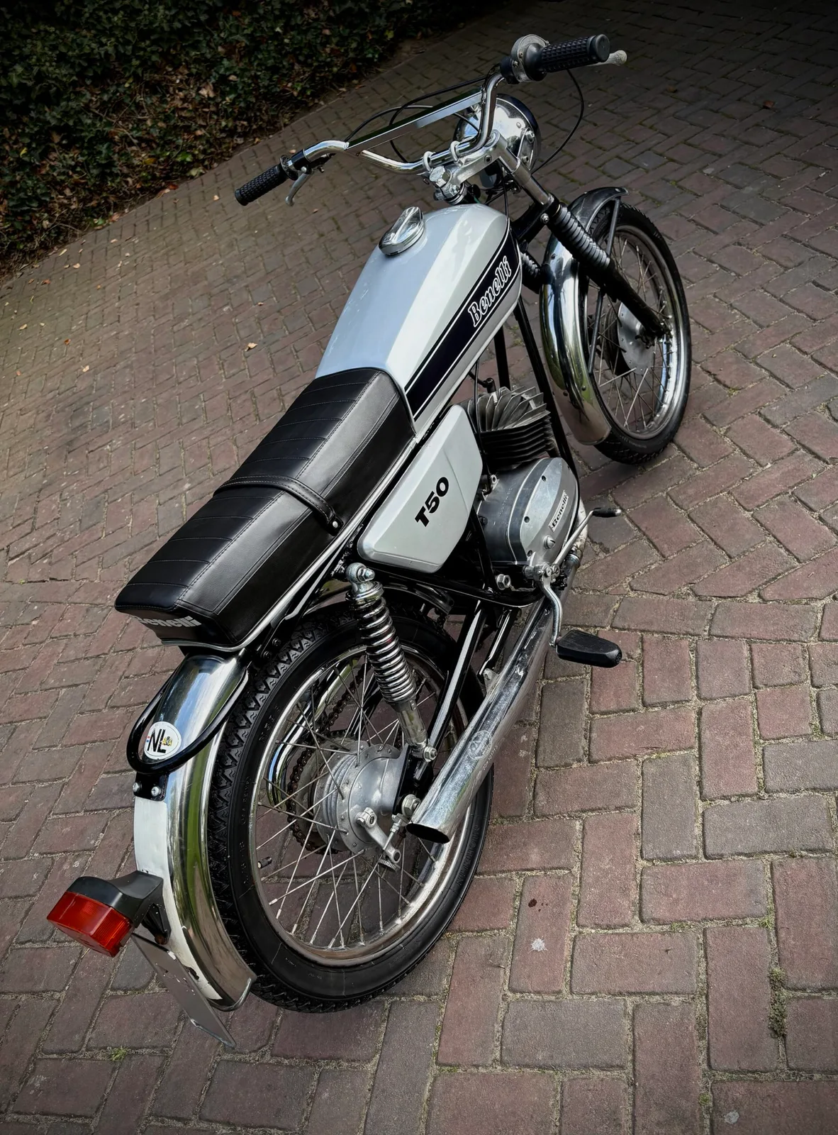 Benelli T50 Classic Italian moped (1976) — foto 1