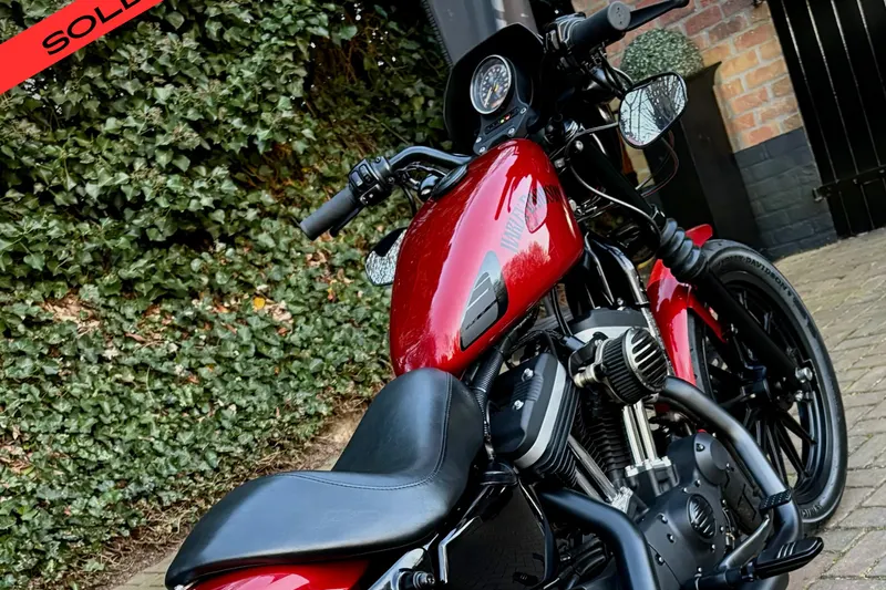 Harley-Davidson Sportster 883 (2012)