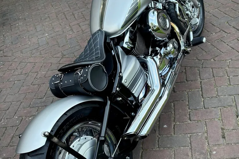 Yamaha XVS 650 Drag Star Classic (2000)