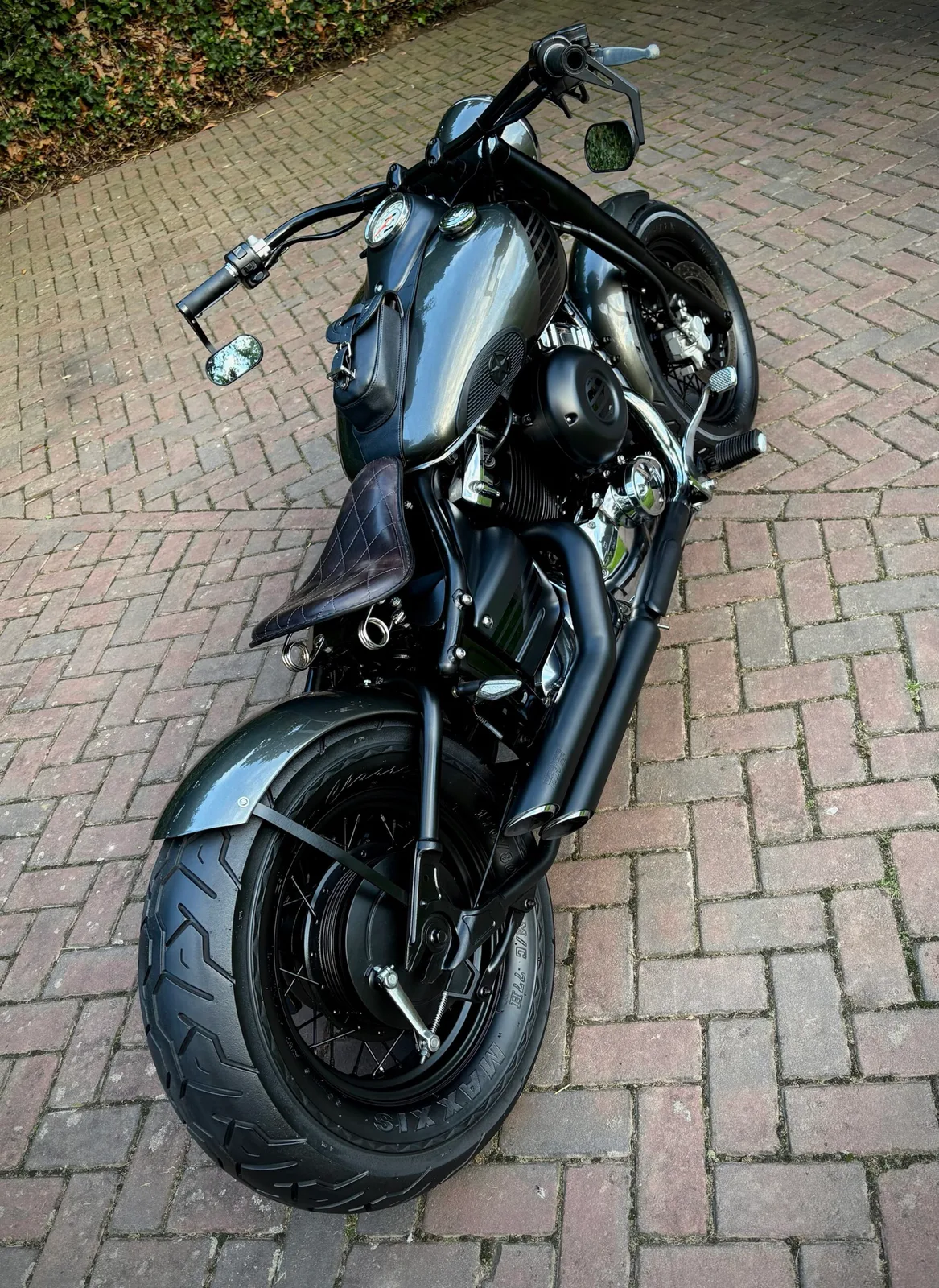 Yamaha Dragstar XVS650 Classic bobber (1998) — foto 1