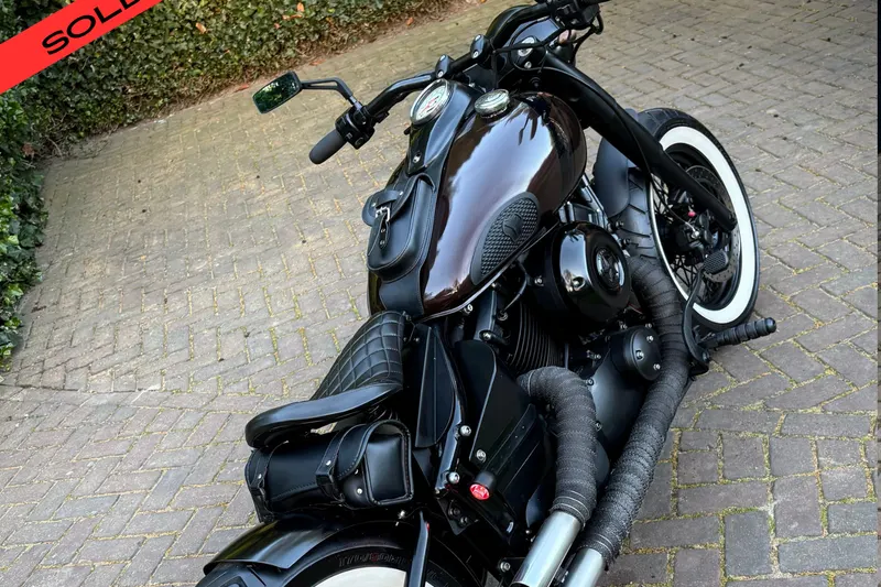 Yamaha Dragstar XVS650 Classic bobber (2000)