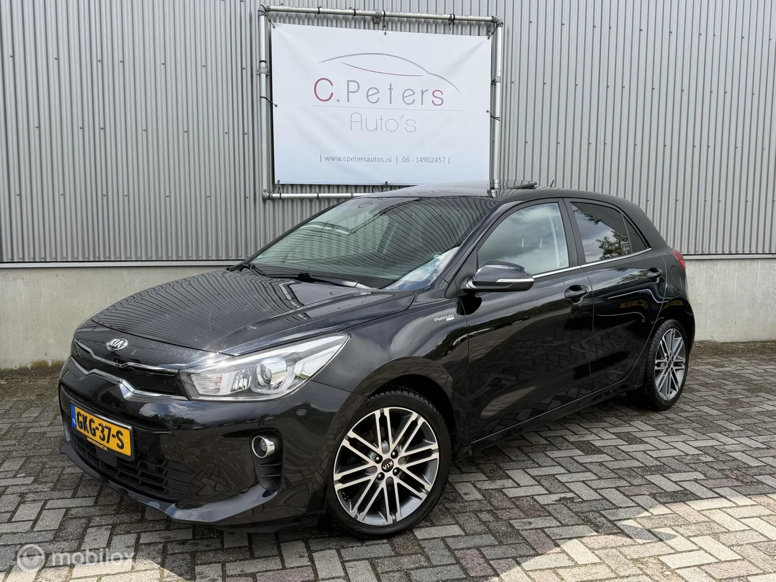 Kia Rio (2017) — foto 1