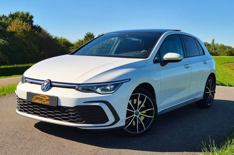 Volkswagen Golf (2021)