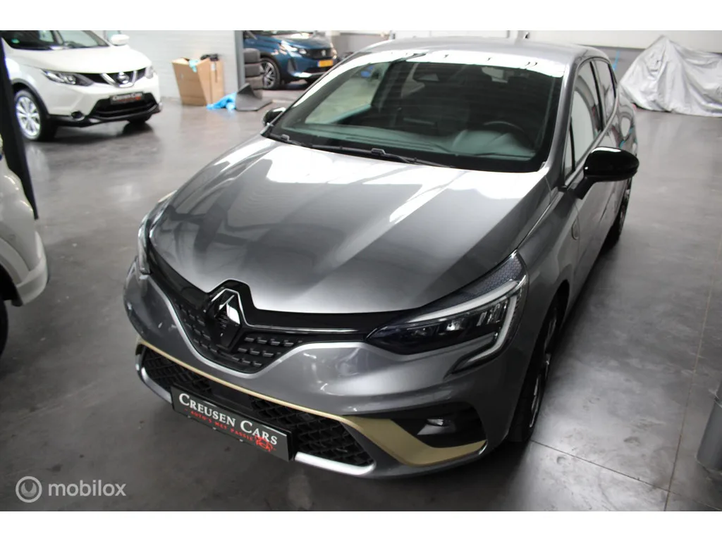 Renault Clio (2023) — foto 1