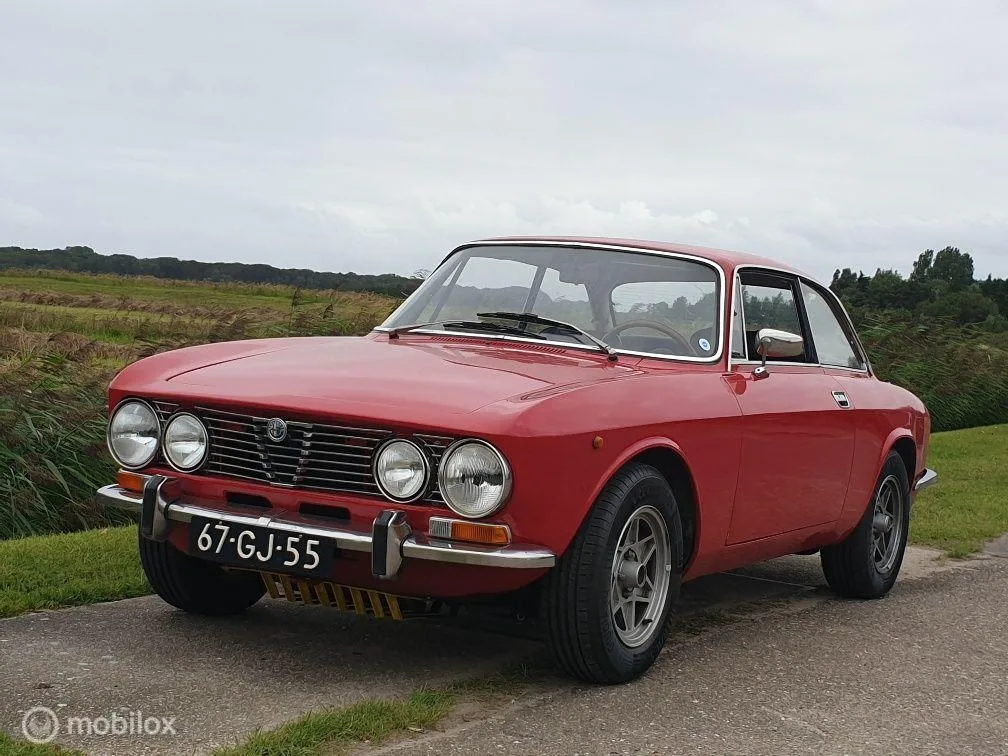 Alfa Romeo 1300 (1975) — foto 1