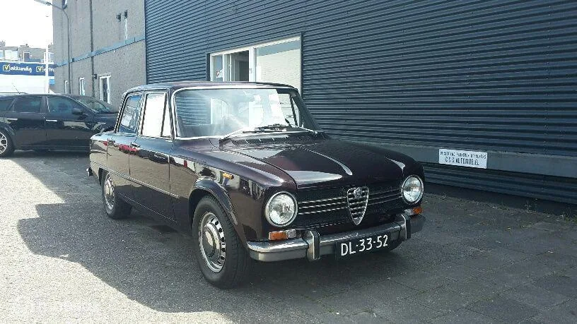 Alfa Romeo Giulia (1971) — foto 1