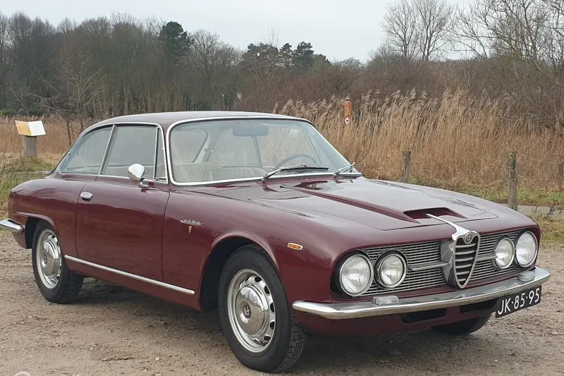 Alfa Romeo 2600 (1962)