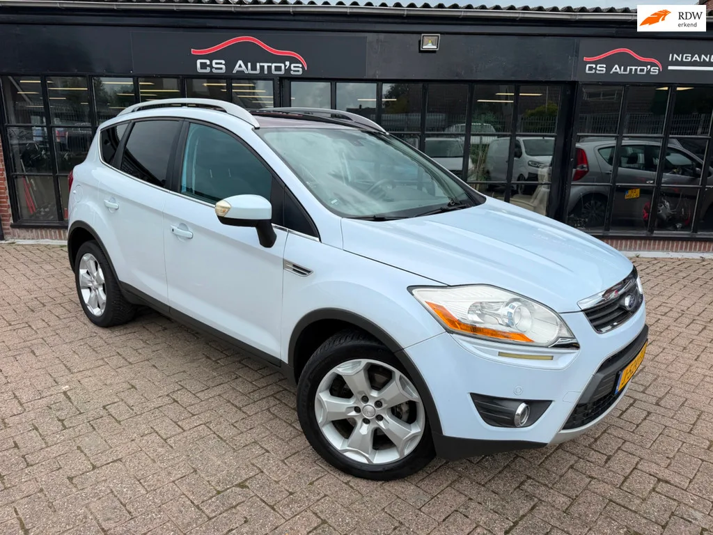 Ford Kuga (2009) — foto 1