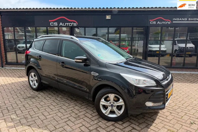 Ford Kuga (2015)