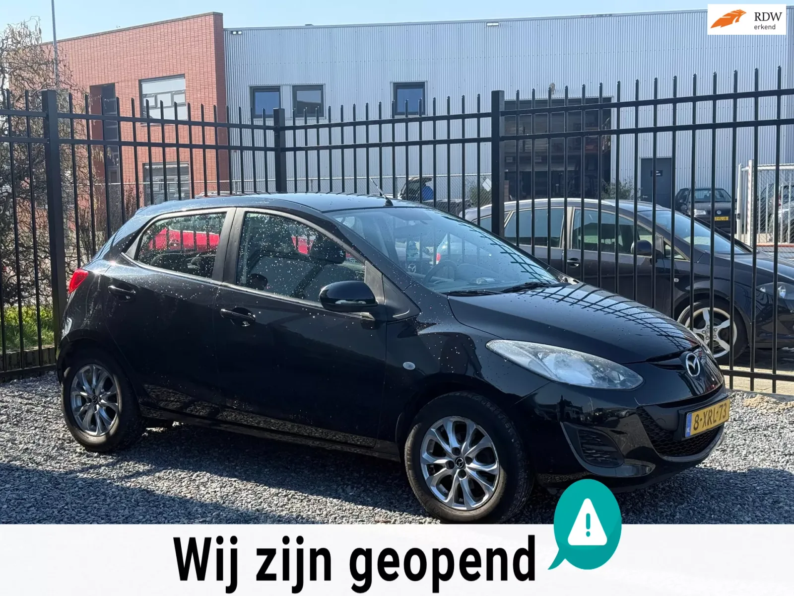Mazda 2 (2011) — foto 1