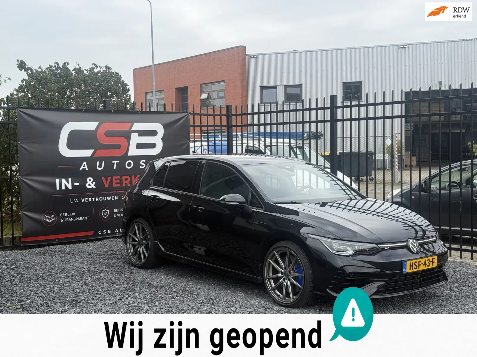 Volkswagen Golf (2022) — foto 1