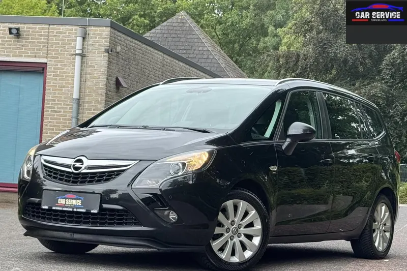 Opel Zafira (2016)