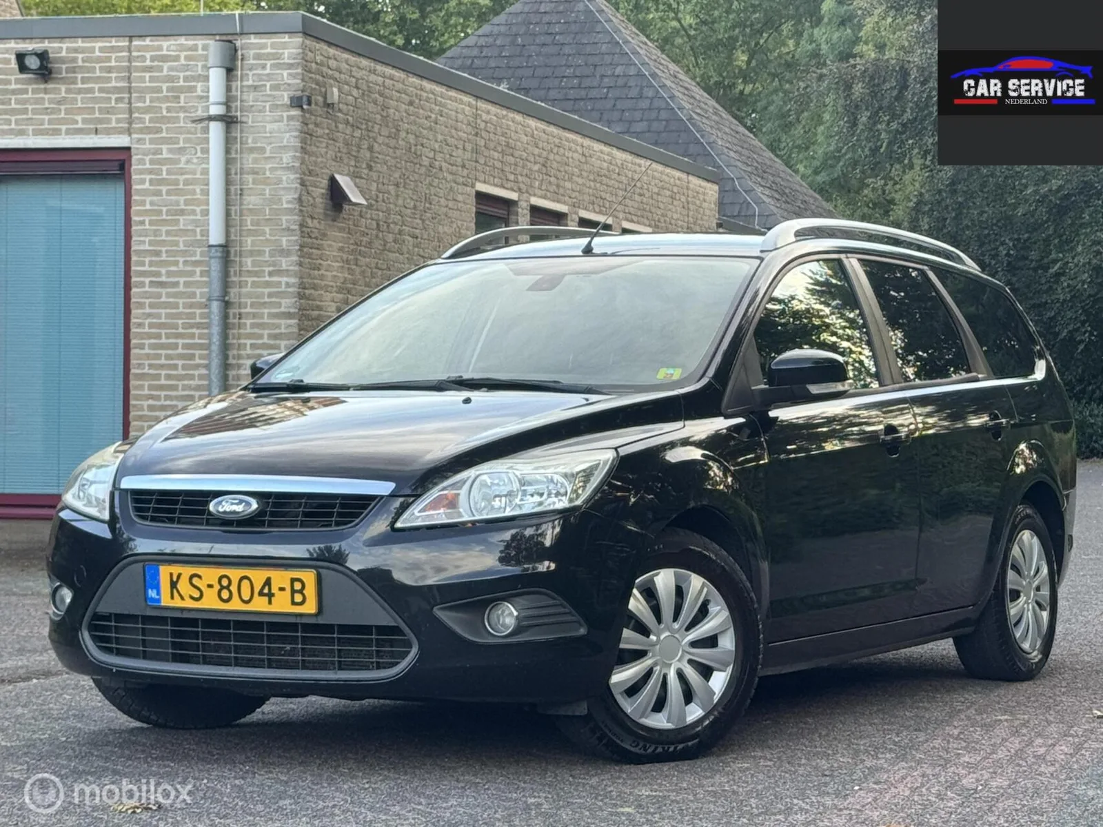 Ford Focus (2011) — foto 1