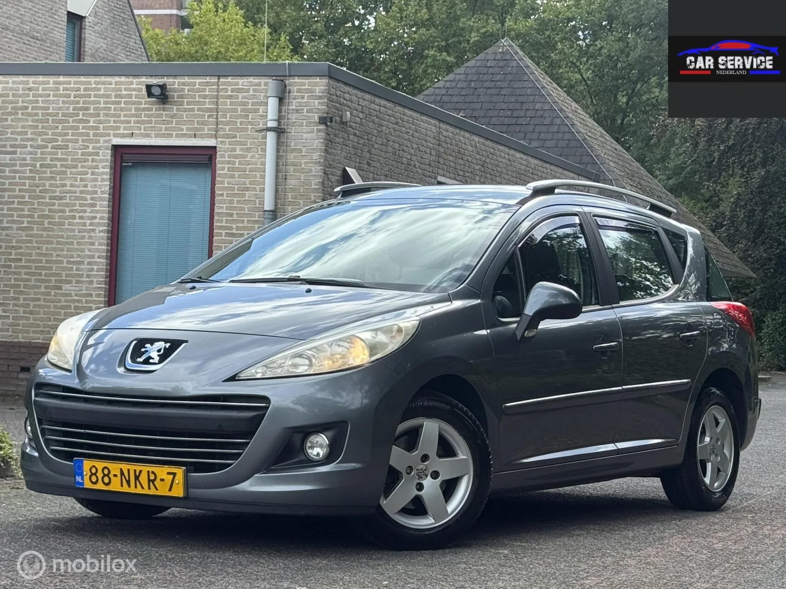 Peugeot 207 (2010) — foto 1