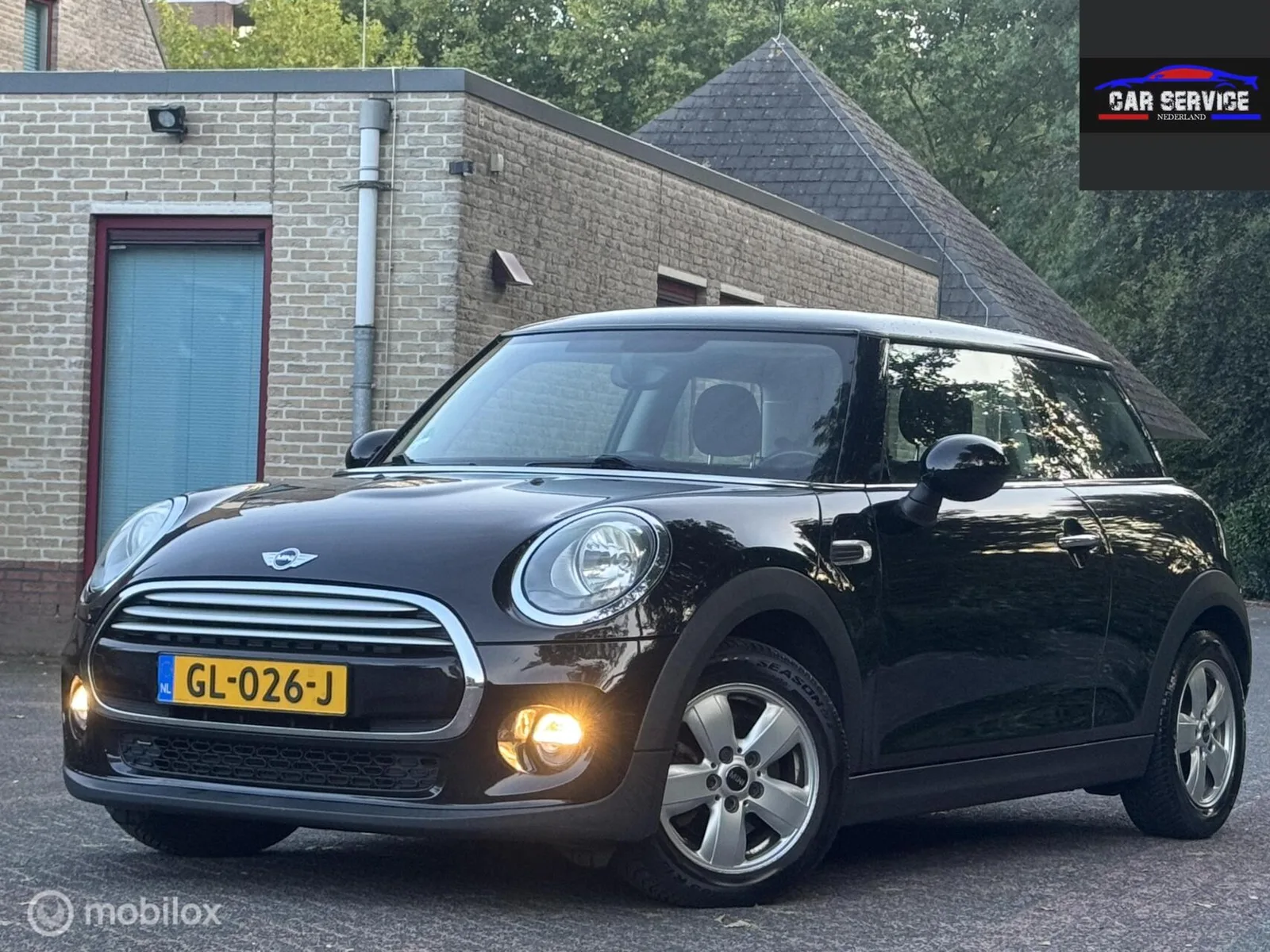 MINI Cooper (2015) — foto 1